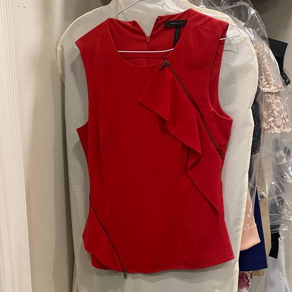 BCBGMaxAzria Vibrant Red Sleeveless Blouse